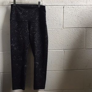 lululemon athletica Pants - Lululemon black and gray legging, sz 6, 58876 lululemon athletica Pants - Lululemon black and gray legging, sz 6, 58876